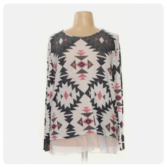 Kela Aztec Print Lightweight Tunic with Chiffon Detail - Picture 1 of 6